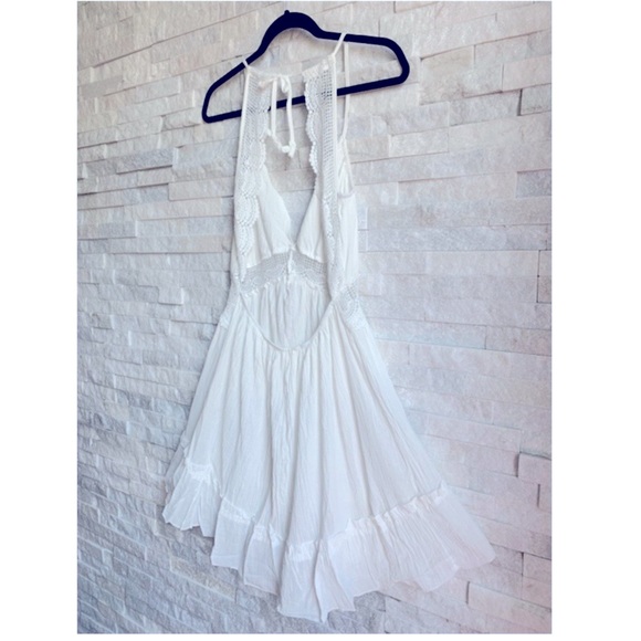 White Crochet Lace Open Back Boho Mini Dress - Picture 4 of 11